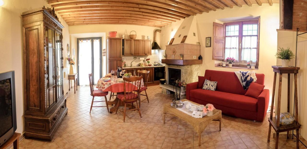 Casa Al Bosco ξενώνας SantʼEllero Εξωτερικό φωτογραφία